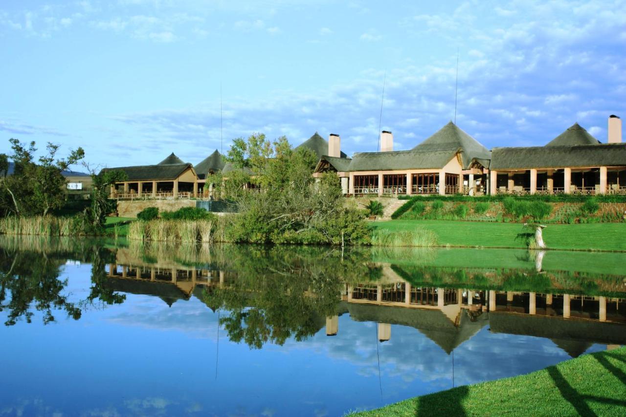 Kloofzicht Lodge & Spa クルーガーズドープ エクステリア 写真 The clubhouse at the Leopard's Nest Golf Resort