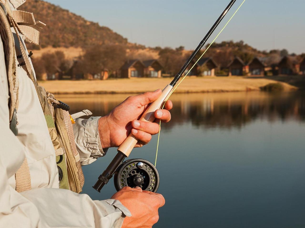 Kloofzicht Lodge & Spa クルーガーズドープ エクステリア 写真 Fly fishing